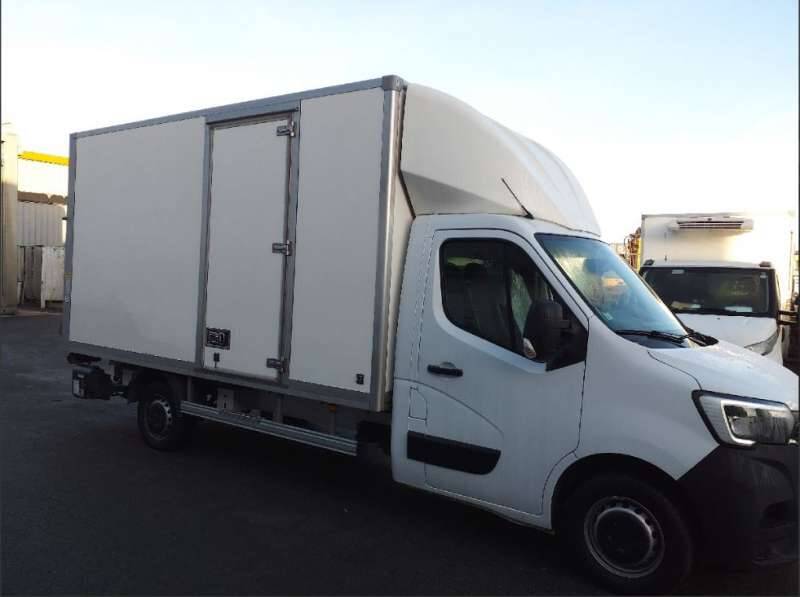 Renault Master Chassis Cabine 20M3 145 CV FOURGON HAYON 3,5 T