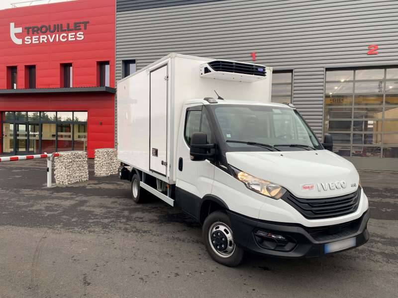 Iveco Daily Chassis Cabine 12M3 160 CV RJ HAYON GROUPE PULSOR MT 400 3,5 T