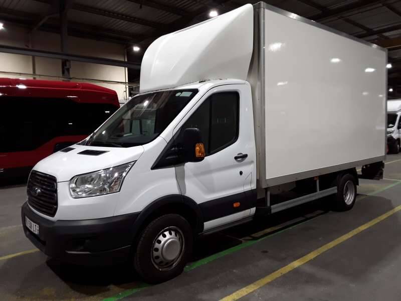 Ford Transit Chassis Cabine 20M3 130 CV FOURGON RJ HAYON 3,5 T