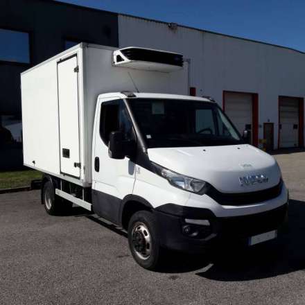 Iveco Daily Chassis Cabine OPTION HAYON - 12M3 140 CV RJ CAISSE CAZAUX GROUPE CARRIER XARIOS 350 3,5 T