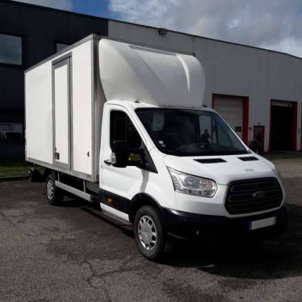 Ford Transit Chassis Cabine 20M3 130 CV FOURGON HAYON 3,5 T