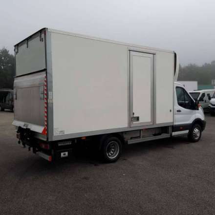 Ford Transit Chassis Cabine 20M3 130 CV FOURGON RJ HAYON 3,5 T