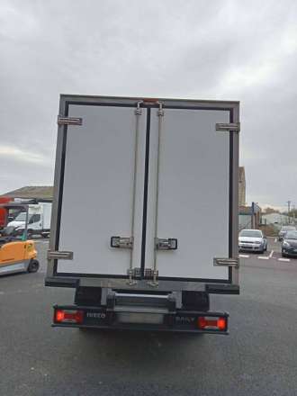 Iveco Daily Chassis Cabine 12M3 140 CV RJ CAISSE CAZAUX GROUPE THERMOKING V300 MAX 3,5 T