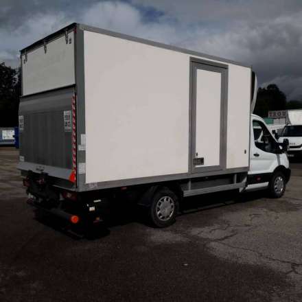 Ford Transit Chassis Cabine 20M3 130 CV FOURGON HAYON 3,5 T