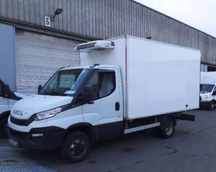 Iveco Daily Chassis Cabine 12M3 140 CV RJ CAISSE CAZAUX GROUPE THERMOKING V300 MAX SPECTRUM 3,5 T