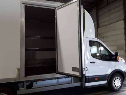 Ford Transit Chassis Cabine 20M3 130 CV FOURGON HAYON 3,5 T