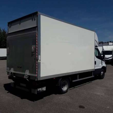 Iveco Daily Chassis Cabine 20M3 150 CV FOURGON RJ HAYON 3,5 T