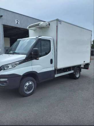 Iveco Daily Chassis Cabine 12M3 140 CV RJ HAYON CAISSE CAZAUX GROUPE THERMOKING V300 MAX 3,5 T