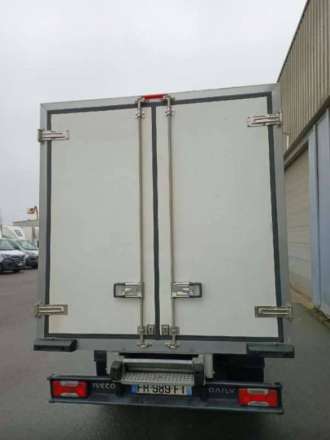 Iveco Daily Chassis Cabine 12M3 140 CV RJ CAISSE CAZAUX GROUPE THERMOKING V300 MAX 3,5 T