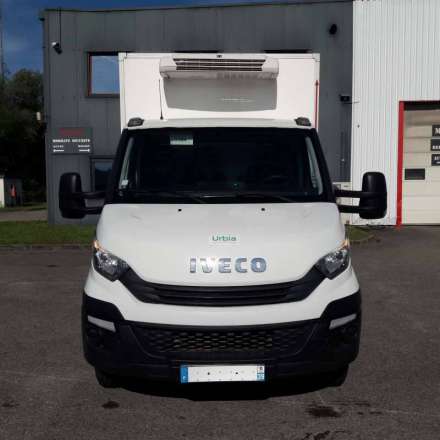 Iveco Daily Chassis Cabine 12M3 140 CV RJ HAYON CAISSE CAZAUX GROUPE THERMOKING V300 MAX 3,5 T