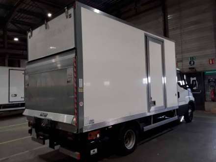 Iveco Daily Chassis Cabine 20M3 136 CV FOURGON RJ HAYON 3,5 T