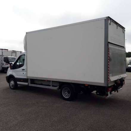 Ford Transit Chassis Cabine 20M3 130 CV FOURGON RJ HAYON 3,5 T