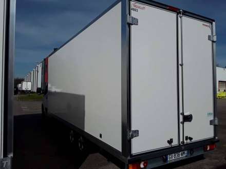 Renault Master Chassis Cabine 30M3 145 CV FOURGON 3.5 T 13P