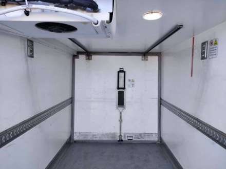 Iveco Daily Chassis Cabine 12M3 160 CV RJ HAYON CAISSE CAZAUX GROUPE CARRIER PULSOR 400 MT 3,5 T