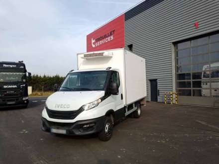 Iveco Daily Fourgon 12M3 160 CV RJ HAYON CAISSE CAZAUX GROUPE CARRIER PULSOR 400 MT 3,5 T