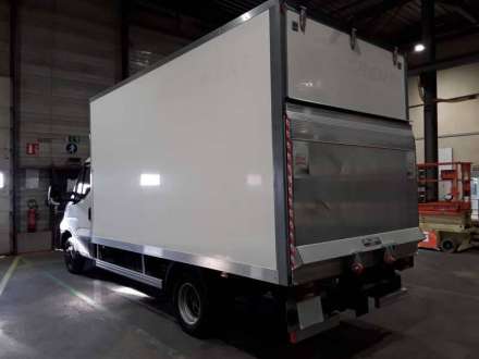 Iveco Daily Chassis Cabine 20M3 136 CV FOURGON RJ HAYON 3,5 T