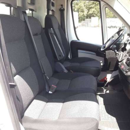 Fiat Ducato Chassis Cabine 12M3 130 CV CAISSE CAZAUX GROUPE GROUPE CARRIER PULSOR 400 3,5 T